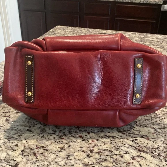 Dooney & Bourke Toledo leather hobo -EUC - Picture 12 of 12